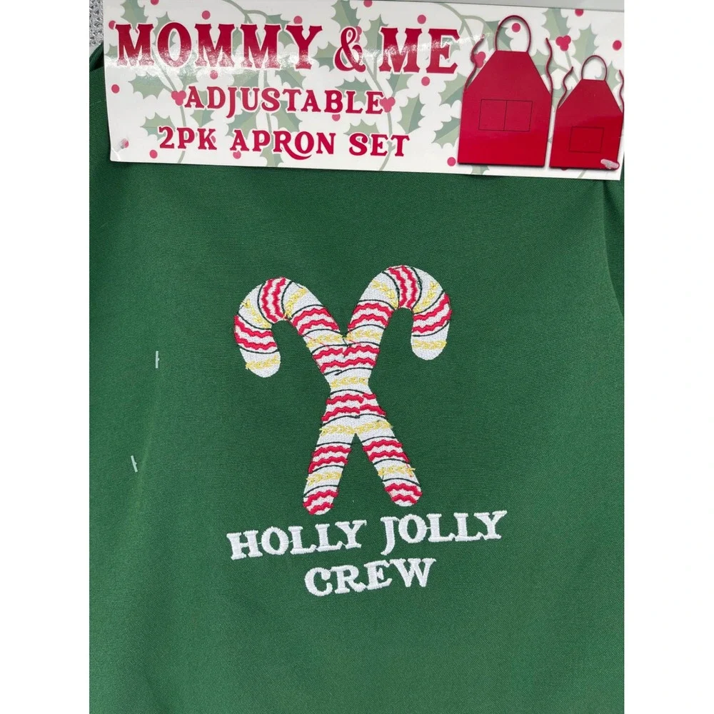 Mommy & Me Apron Set Women Child OS Green New Holly Jolly Crew Christmas 2PK